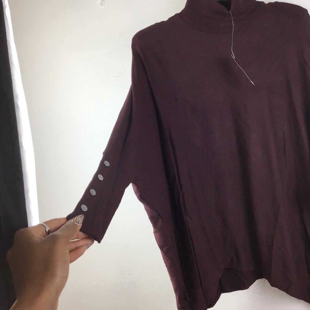 SOLD! Alfani Turtleneck Poncho Sweater Red PM - Picture 5 of 9
